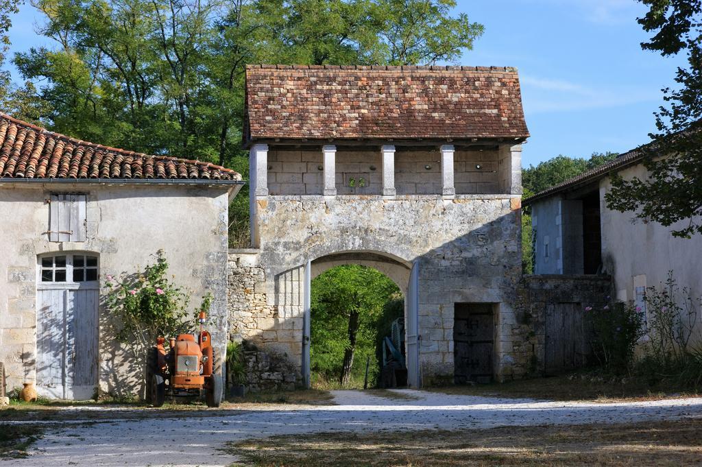 Puyrenier Chateau De La Combe מראה חיצוני תמונה